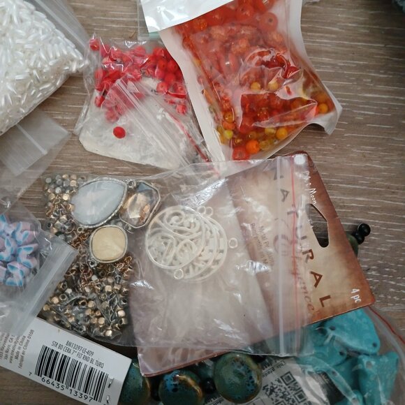 JEWELRY  MAKING BEADS - Picture 5 of 9